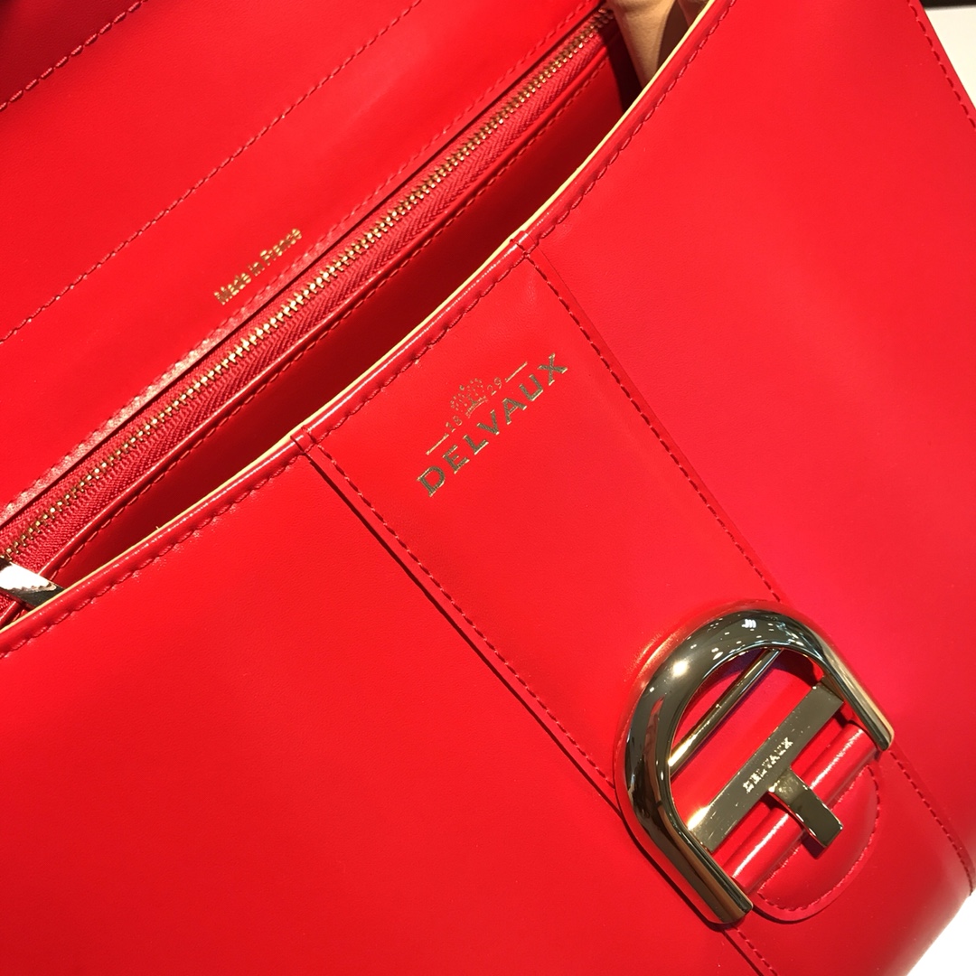 델보 브리앙 MM 박스백 미듐